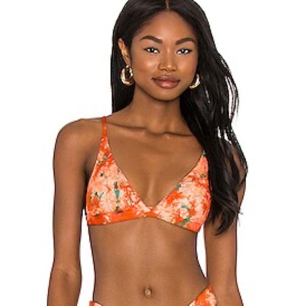 NWOT Maaji Ivy Bikini Swim Top in Neon Lights Size Large